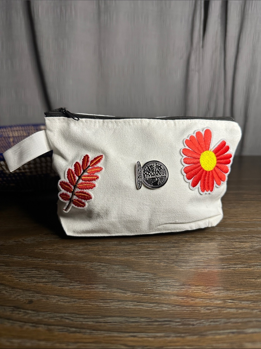 (FILLED) Handcrafted BabeLoveBoxes zip pouch